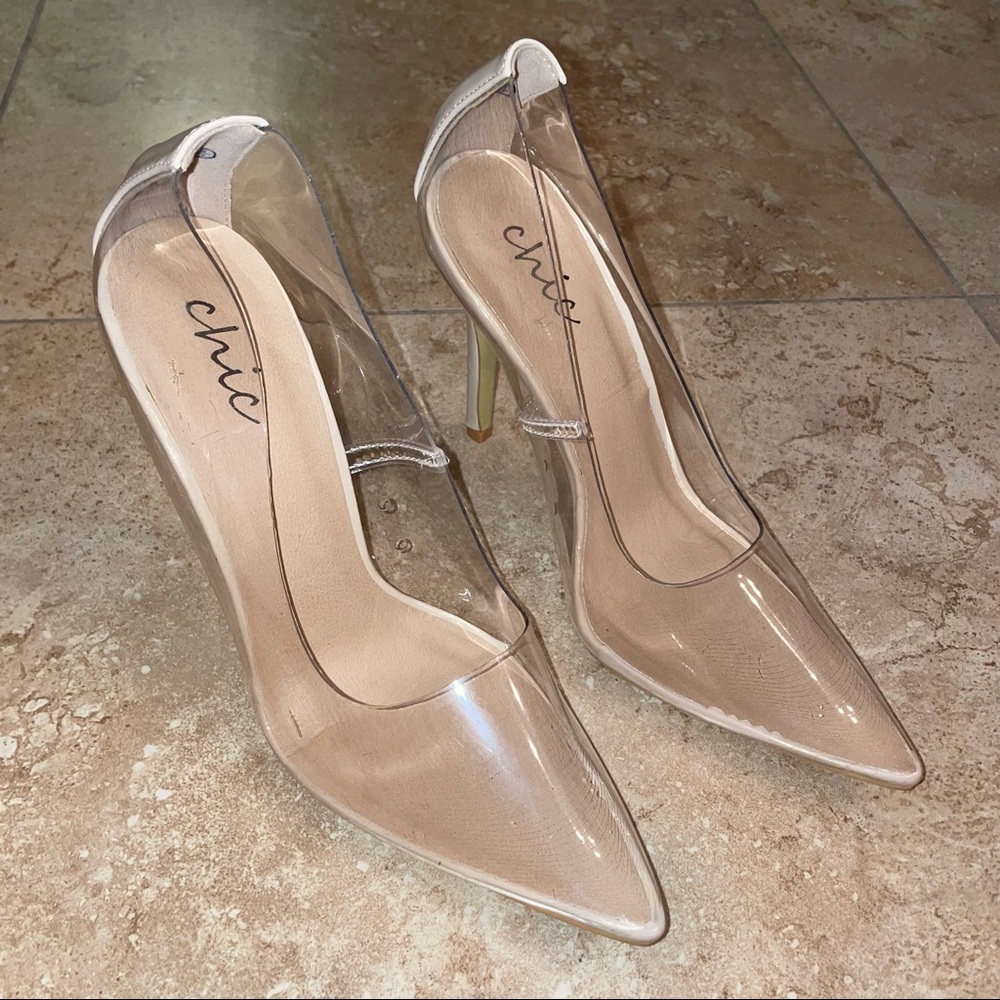 Clear pumps